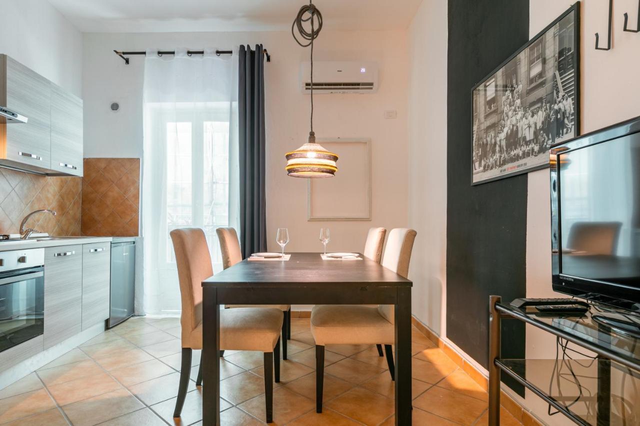 פלרמו Ballaro Central Cozy Studio With Balcony מראה חיצוני תמונה