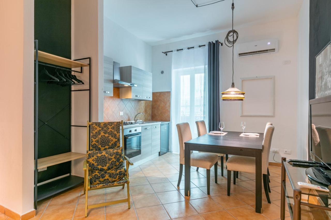 פלרמו Ballaro Central Cozy Studio With Balcony מראה חיצוני תמונה